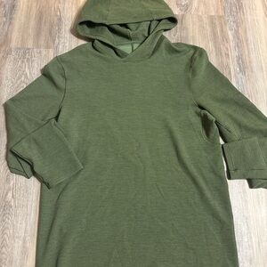 Lululemon hooded long sleeve small